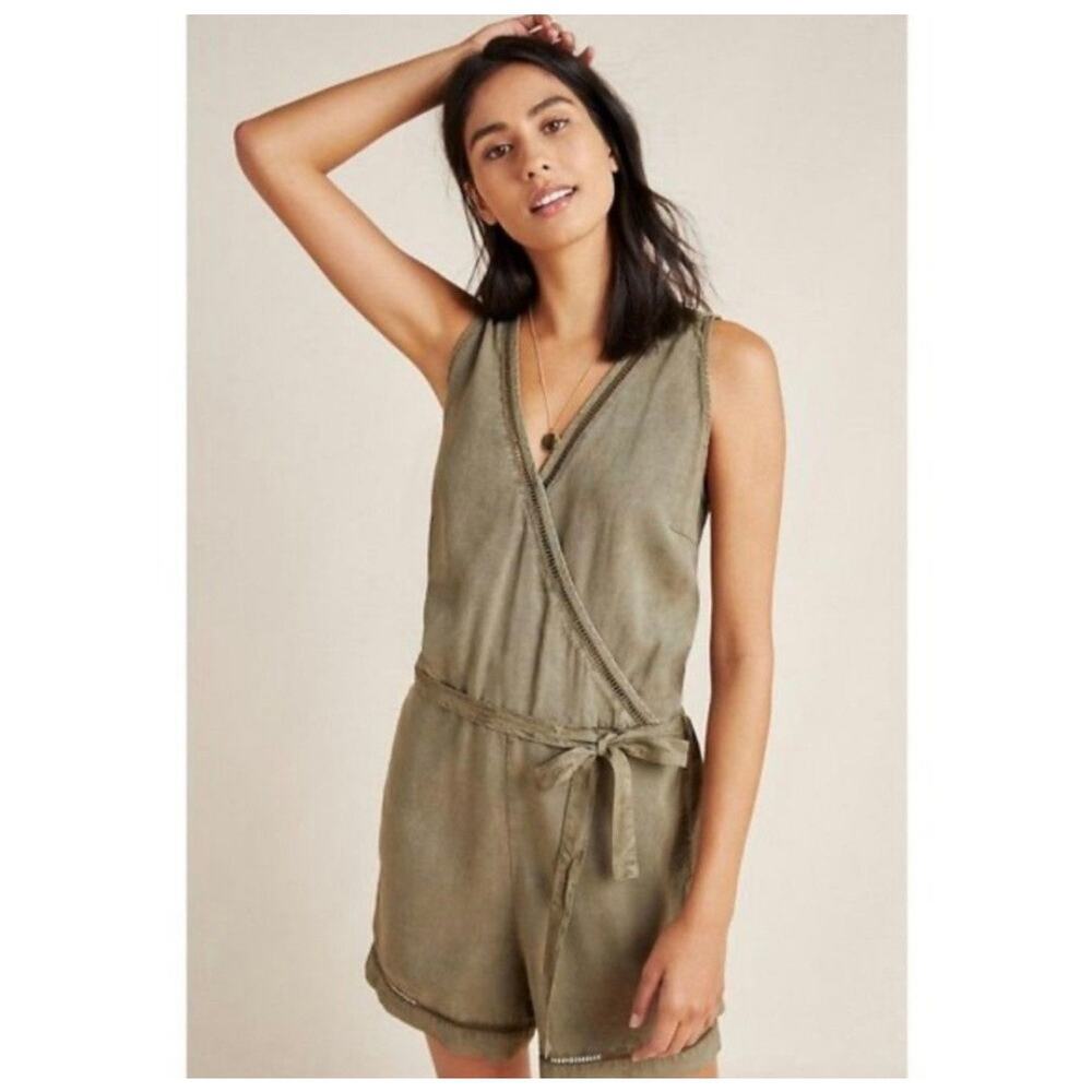 Anthropologie Cloth & Stone V Neck Romper Olive Green Size Small